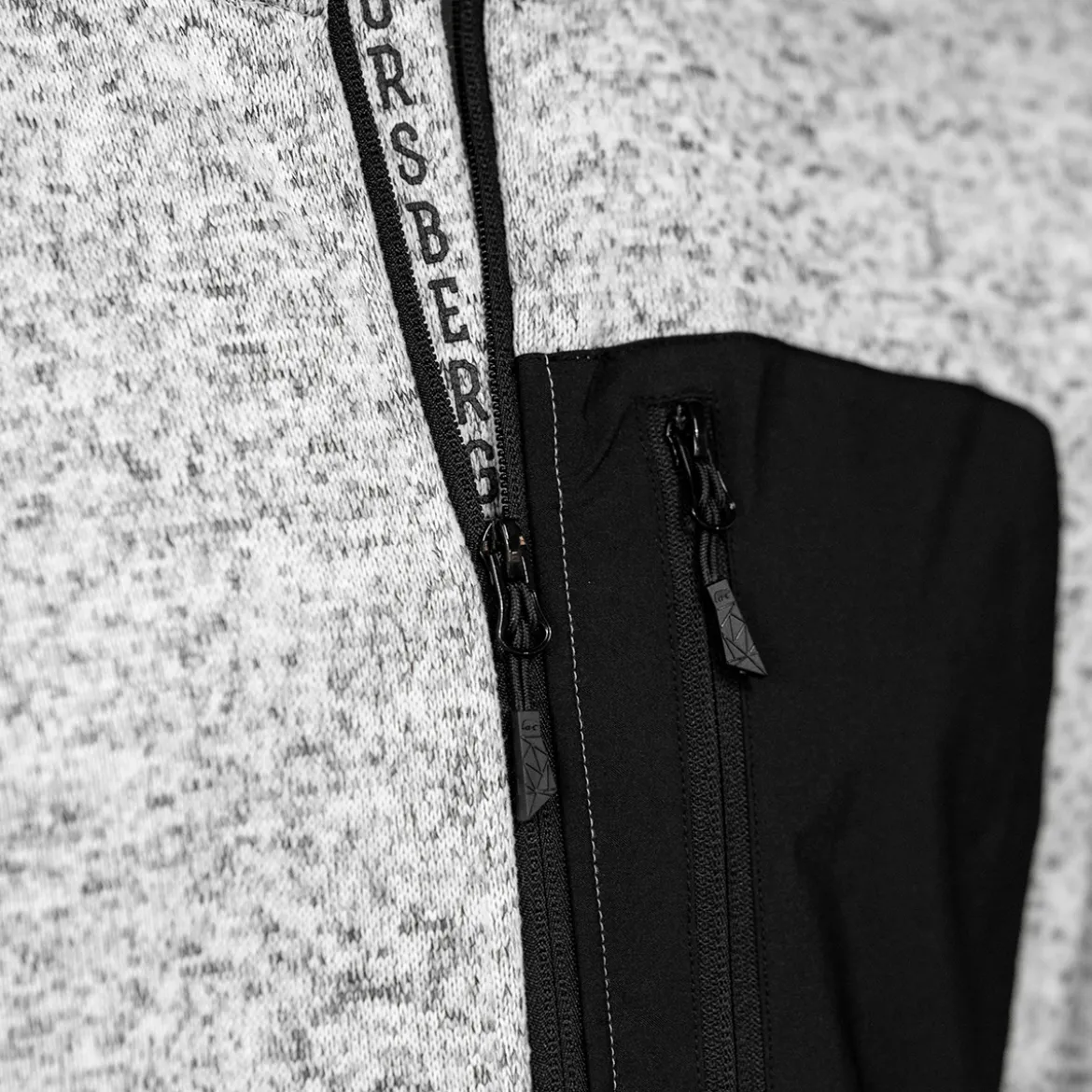FORSBERG warme Strickjacke mit Brusttasche
