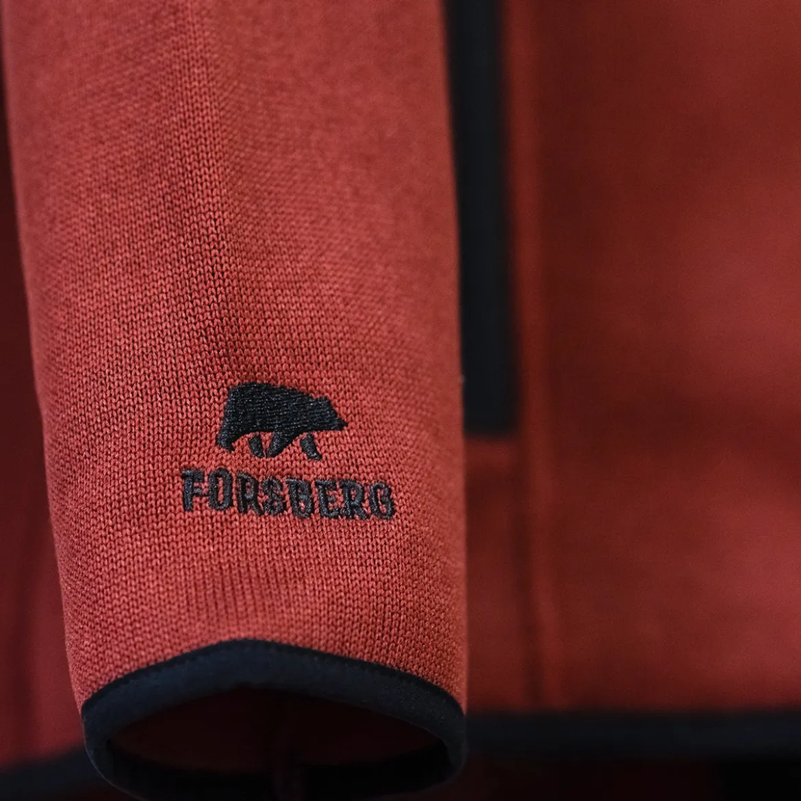 FORSBERG warme Strickjacke mit Brusttasche