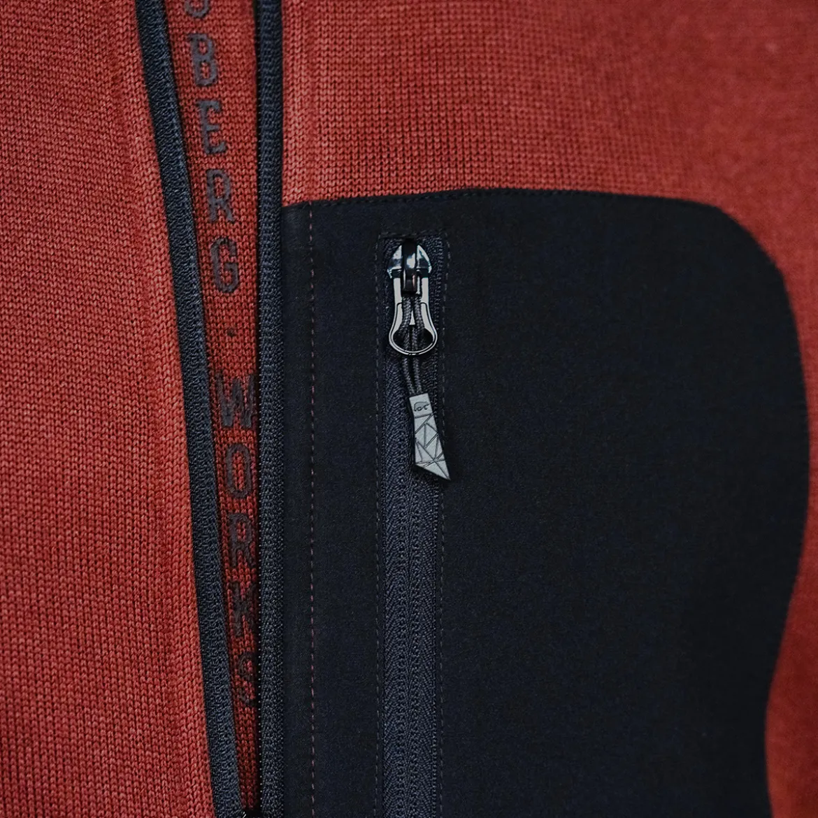 FORSBERG warme Strickjacke mit Brusttasche